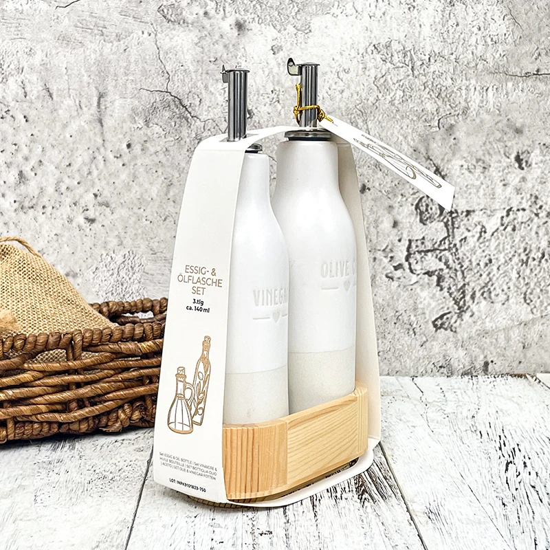 Custom Modern Style Ceramic Olive Oil Bottle Kitchen Cook BBQ Baking Tools Dispenser for Spice and Food Porcelain Bottle