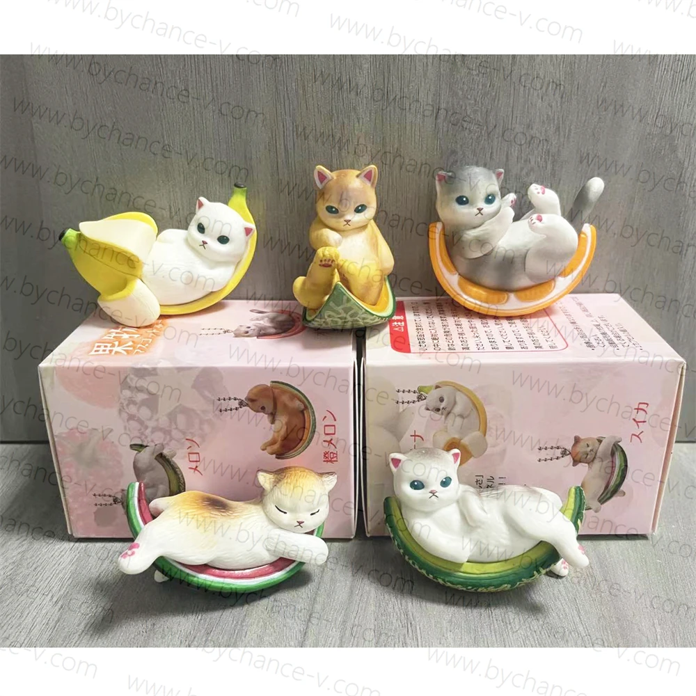 small gift for cats lovers kitty laying on fruit slices art toy cute plastic figure toy restaurant Happy Meal promo gift idea