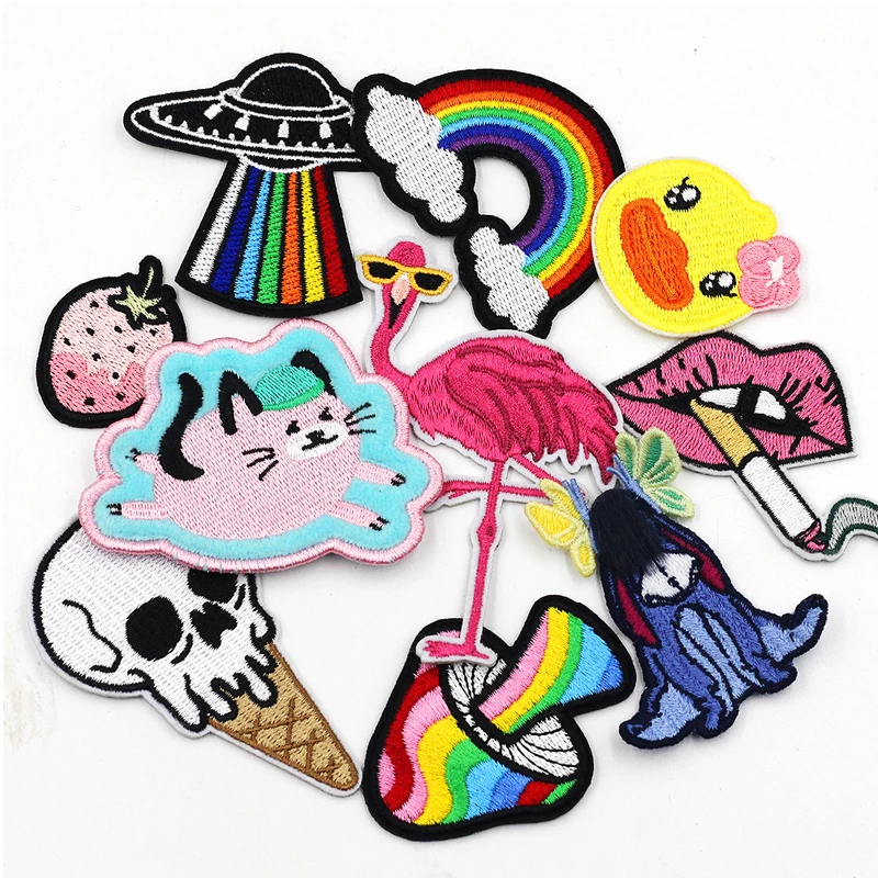 Wholesale new design  custom logo 3d embroidery patch personalized embroidery patch for clothes
