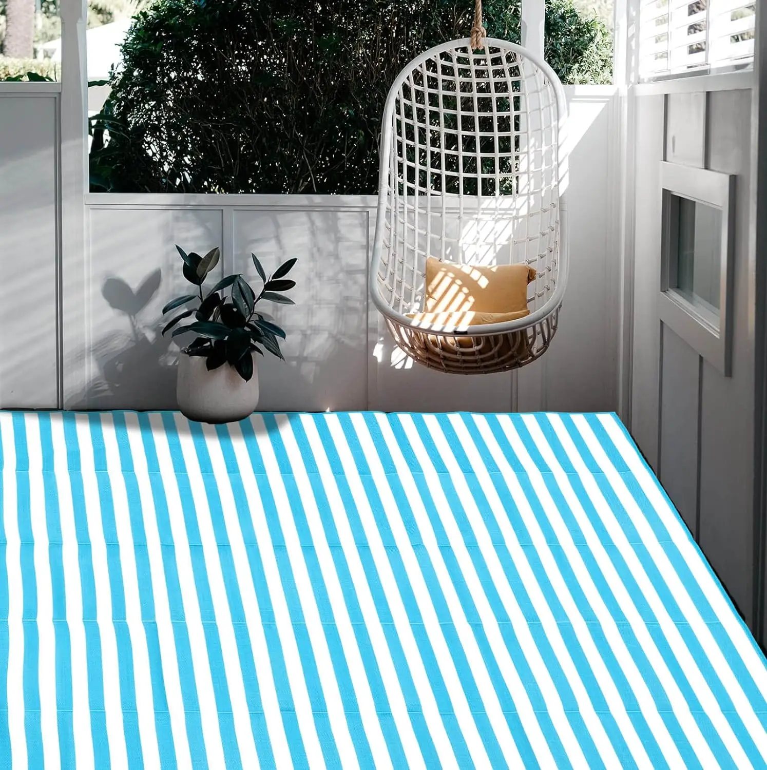 Reversible Plastic Straw Rug, Modern area Carpet Large Floor Mat for Outdoors, RV, Patio, Backyard, Deck, Picnic use