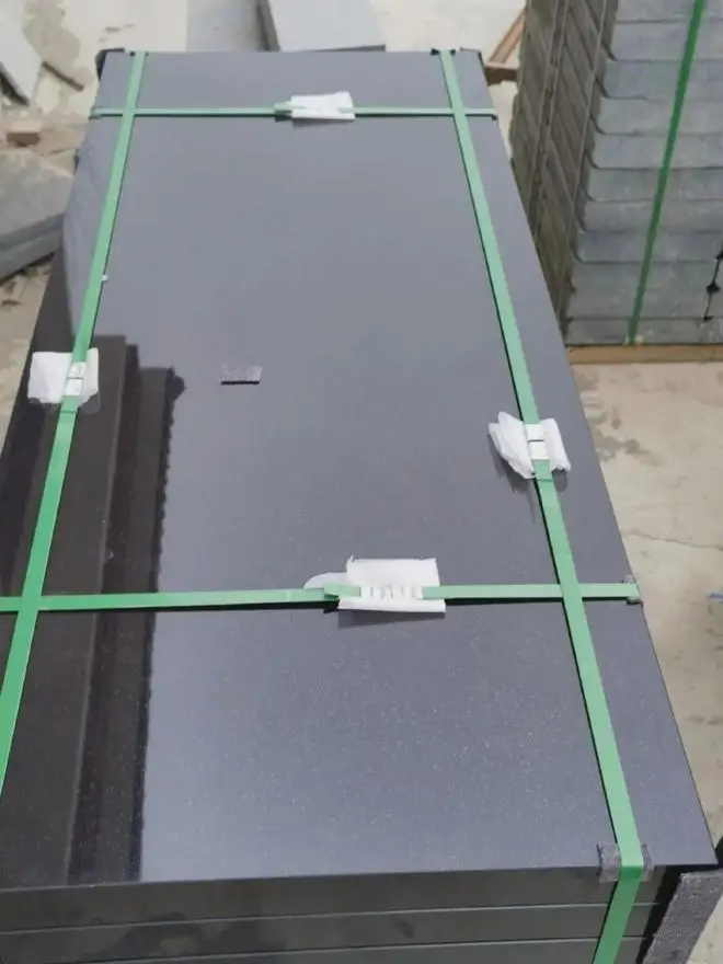 China Granite Nature Stone Black Granite Paving Stone Polished Flamed