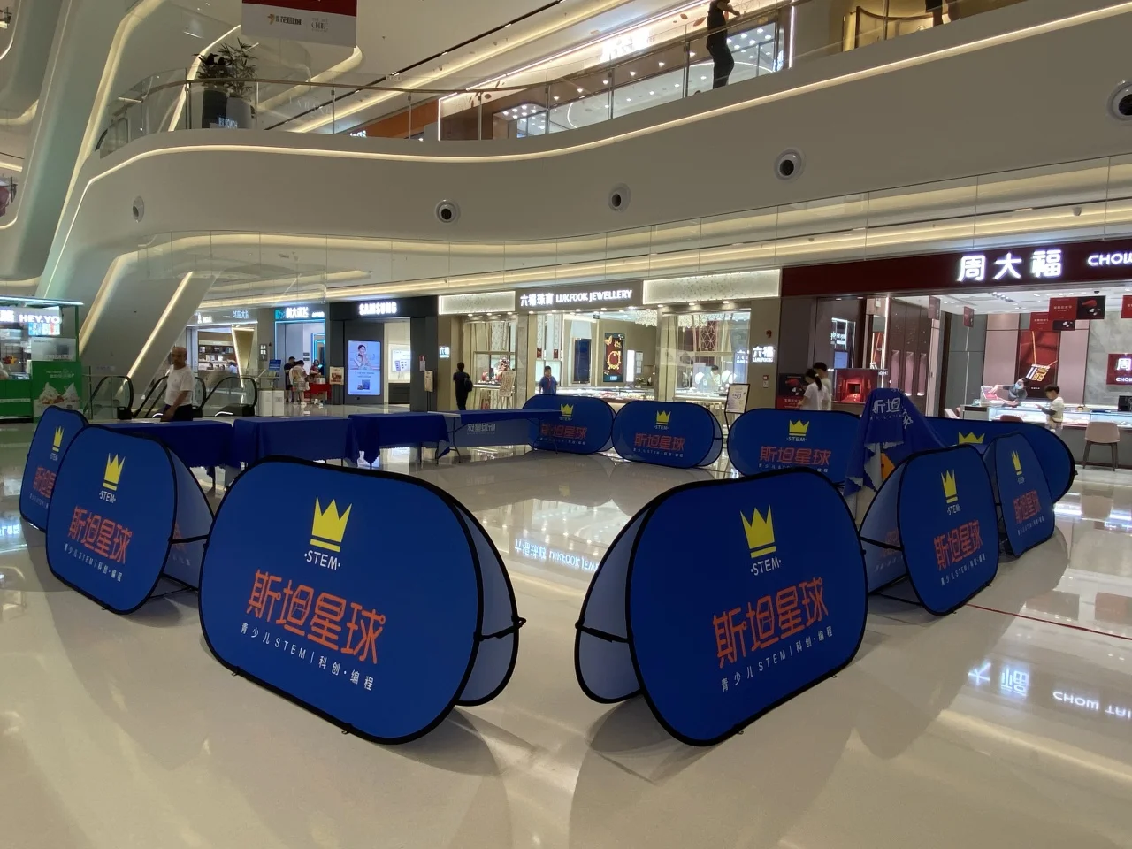Factory Price Flex Collapsible Pop-Up Stand Flex Portable Pop Up A Frame Banner For Golf Sport  Exhibition With Bag Banners