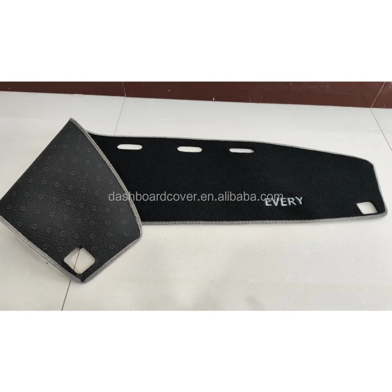 2024 Car Anti Slip Automobile Automobile Dashboard Cover Customized for Suzuki Every DA64