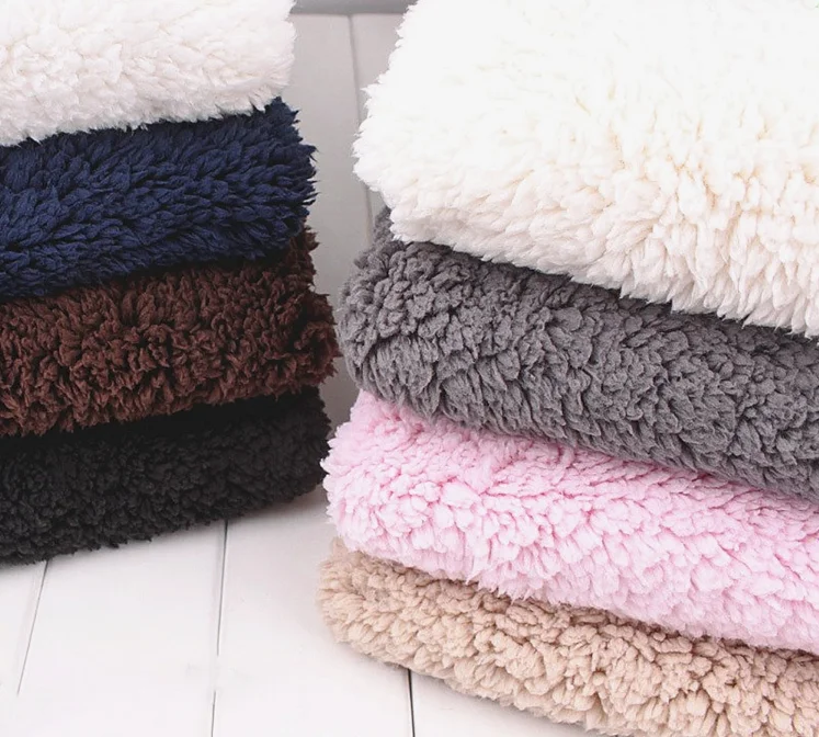 BSCI Factory Sale Super Soft 100% Polyester Knitted Sherpa Fleece Fabric for Garment and Home Textile