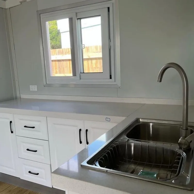 40Ft 20Ft Luxury Prefab Villa 2 3 4 5 Bedrooms Prefabricated Foldable Expandable Container House Portable Mobile Tiny Home