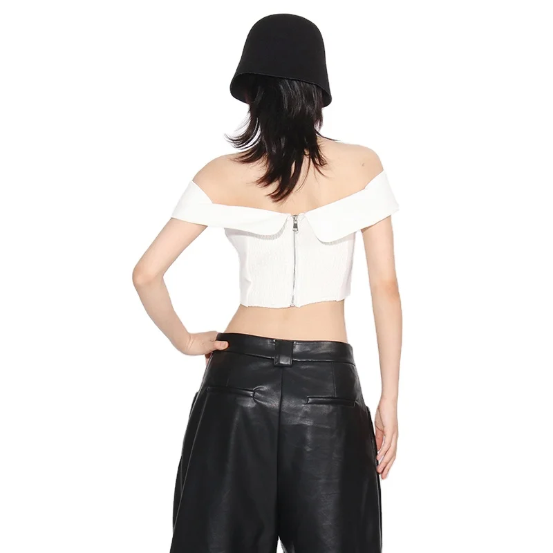 TWOTWINSTYLE Elegant Patchwork Appliques Vest Sleeveless Backless Slimming Vest For Women