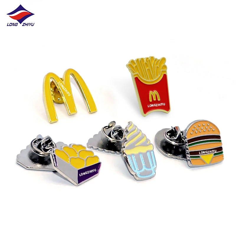 Хит продаж брошь из сплава с эмалью магнитным именем от производителя Shenzhen Longzhiyu 15 лет