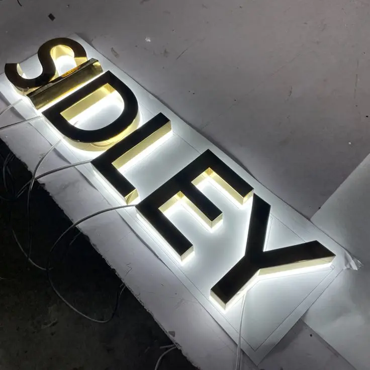 Koncept Hot-Selling 3D Letter Shop Signs Luminous Building Customized Business Signs Logo Outdoor Storefront Led Letters