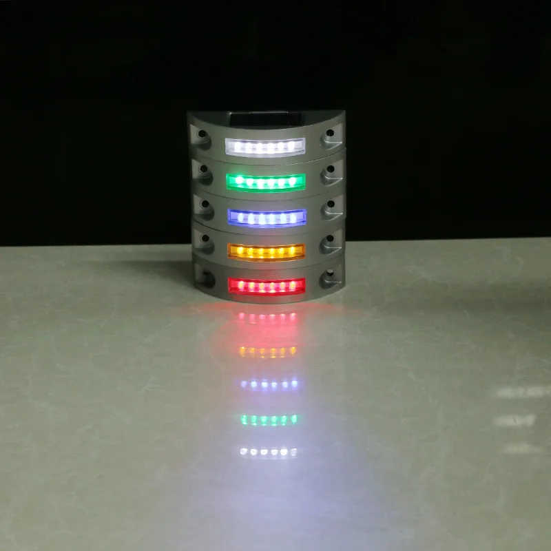 High Bright Aluminum Solar road studs Durable Button Markers reflective Pathway Plastic Traffic Cast one side LED flashing light