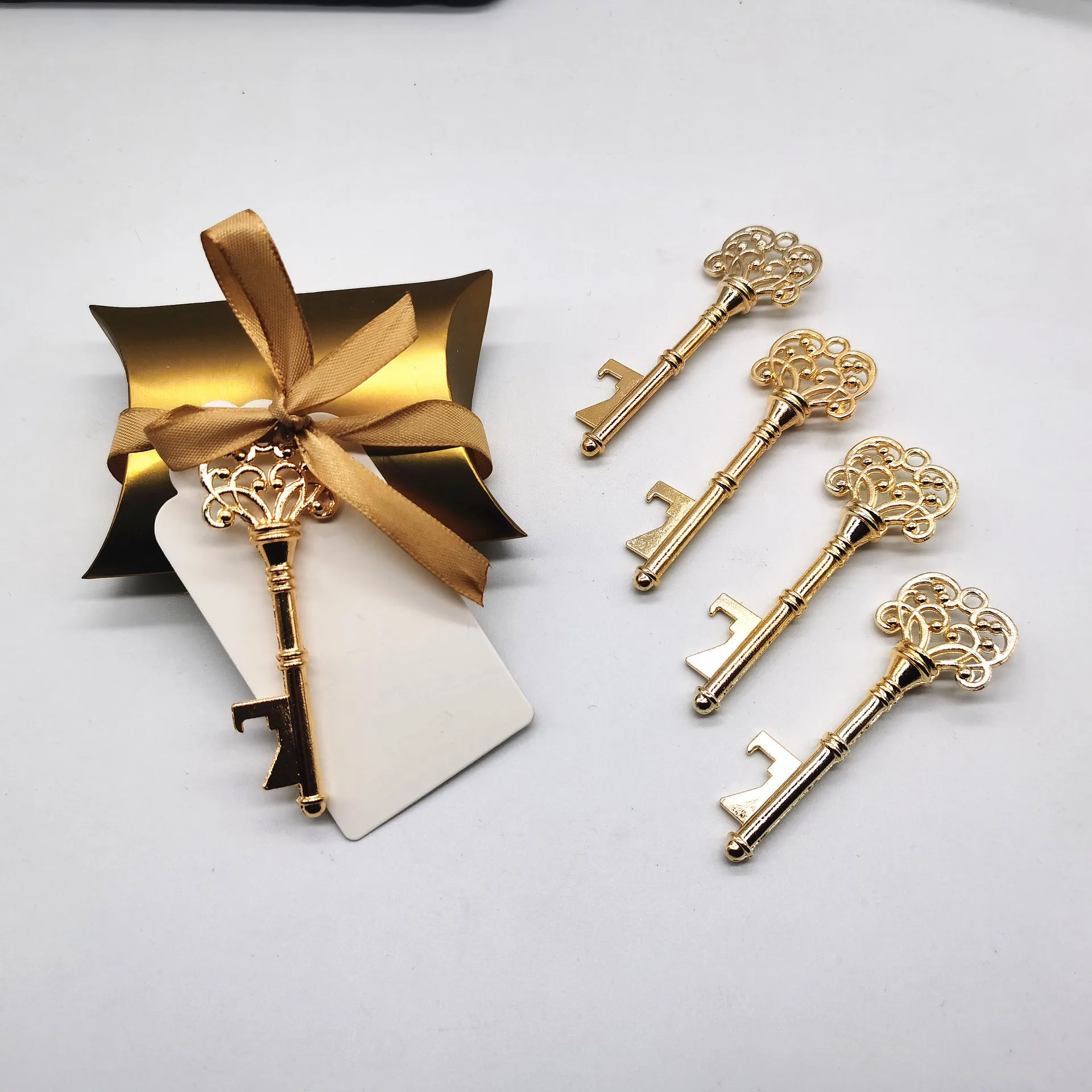 50pcs box Wedding Favors for Guests, Bulk Wedding Party Favors, Wedding Gifts for Guests with Vintage Skeleton Key Bottle Opener