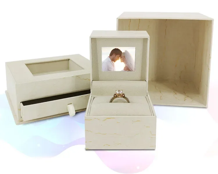 Wholesale Velvet Insert Elegant Dark Green Color Jewelry Video Box Screen Presentation Digital LCD Display Ring Box