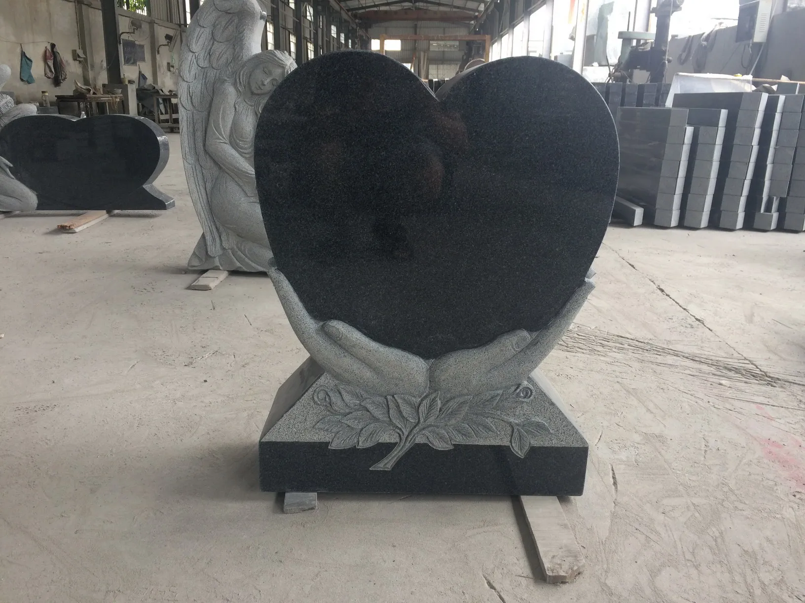 Premium Quality Natural Stone Monument Black Granite Headstone Child Headstone