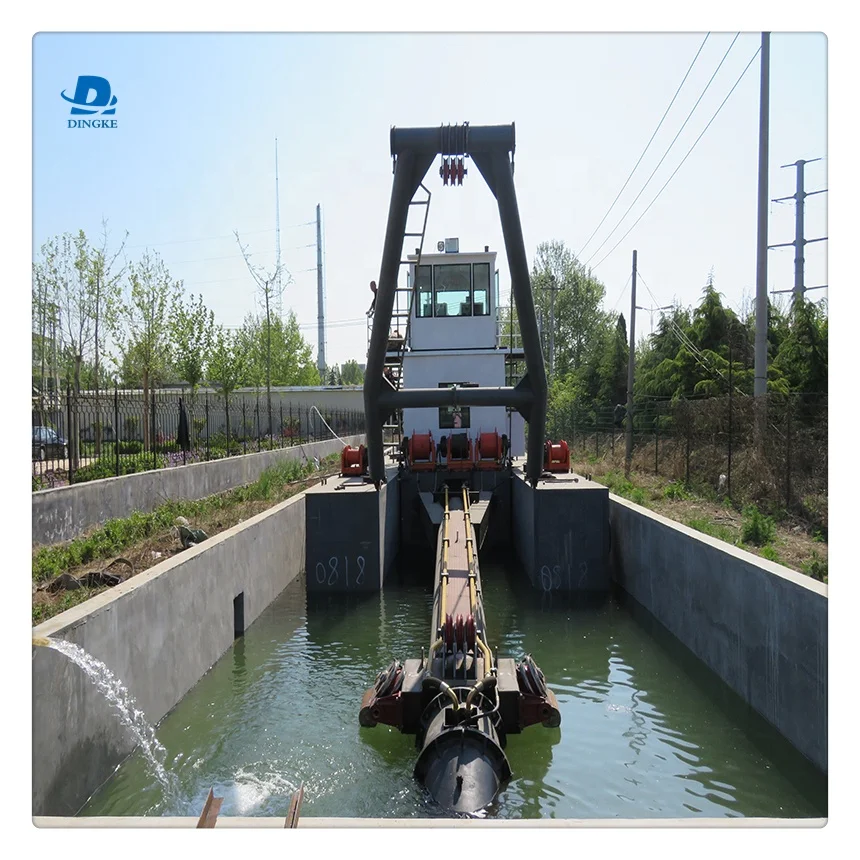 China hot sale sand  cutter suction dredger for river and lake desilting with low price