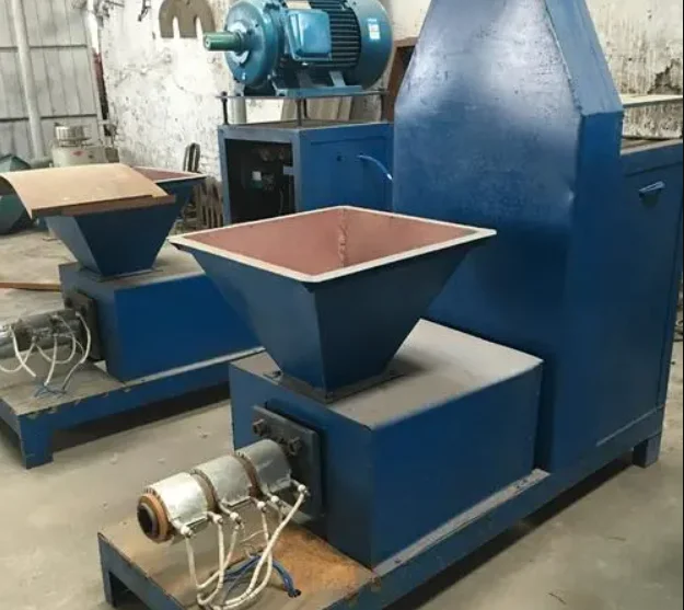 Factory exports sugarcane sawdust, rice husks, and charcoal molding machines at low prices
