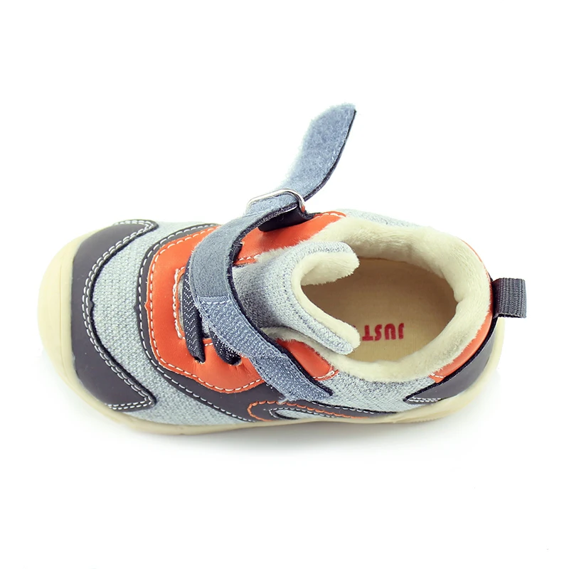 Детские брендовые школьные кроссовки серого цвета с мягкой подкладкой и резиновой подошвой легкие для