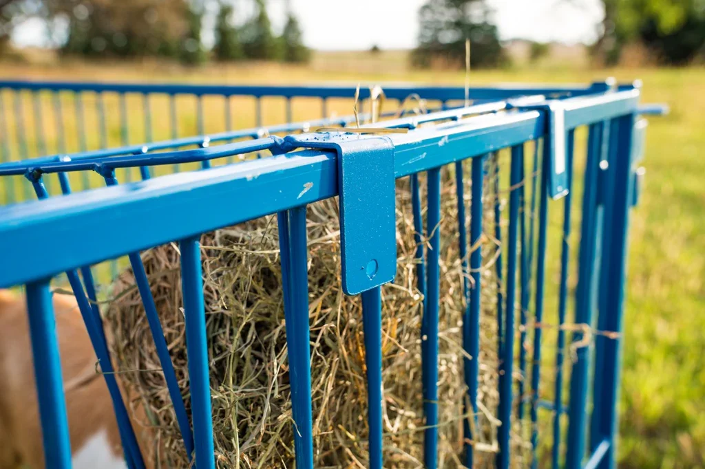 Metal Goat Hay Basket Animal Feeders for Goats