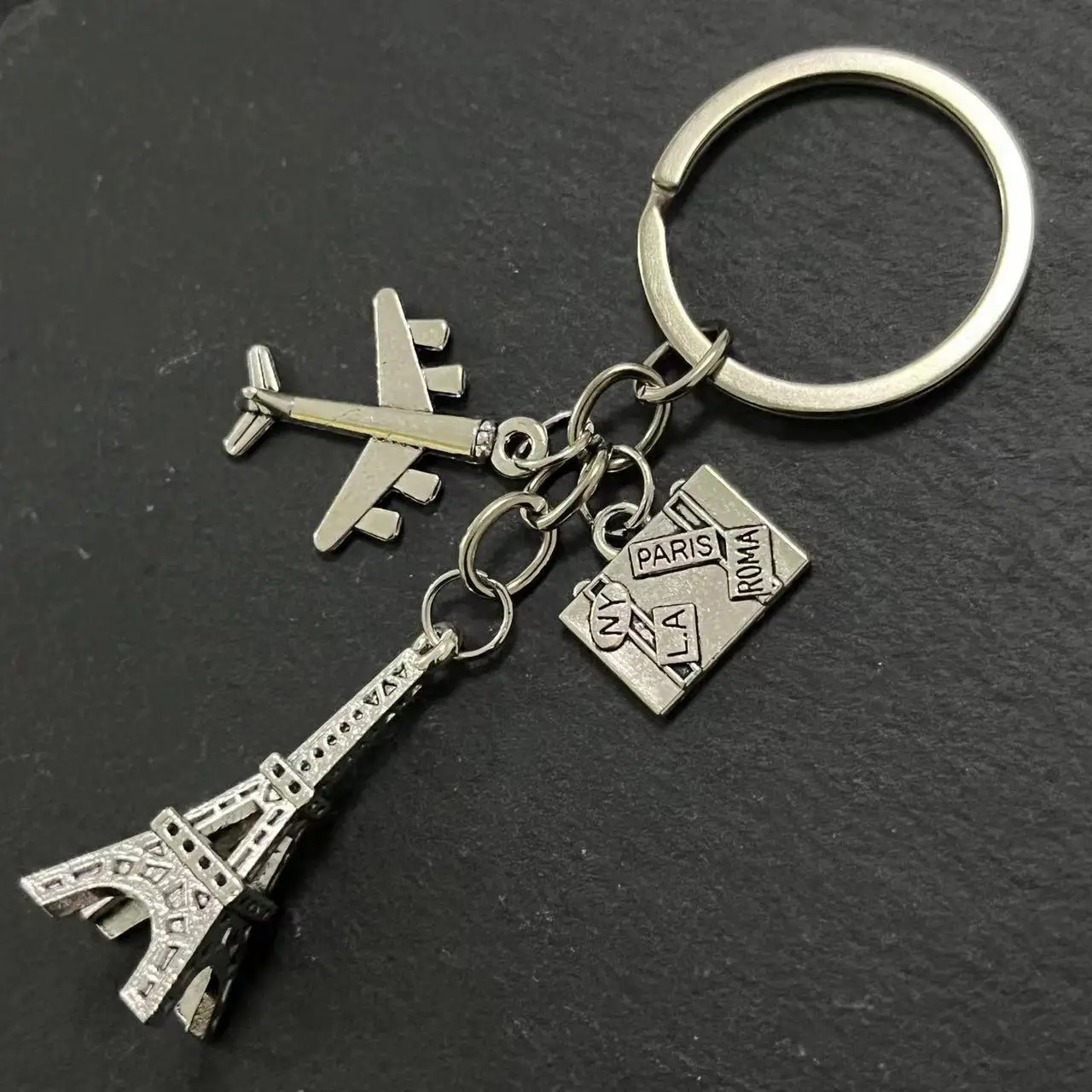 Airplane Camera Paris Tower Keychain Travel Creative Memorial Gift Keychain Accessories