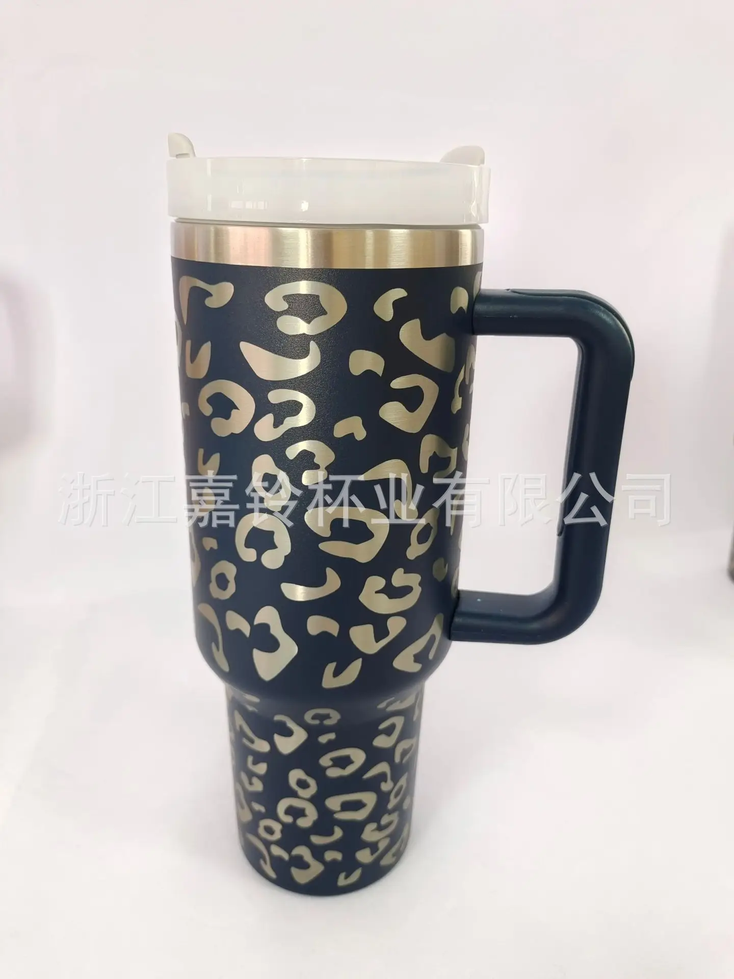 hot sale 30OZ 40 Oz Leopard Cow Engraved Double Insulated Travel Mug H2.0 40Oz Tumbler With Handle