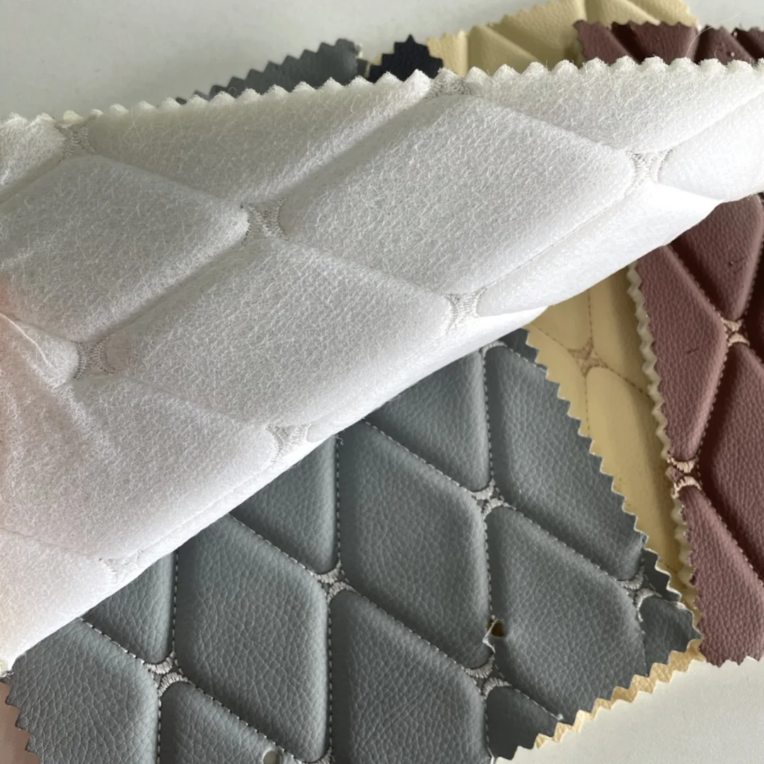 Лидер продаж трехмерная вышивка ПВХ RexinLeather с губкой Водонепроницаемая Стеганая искусственная кожа на заказ материал для автомобиля