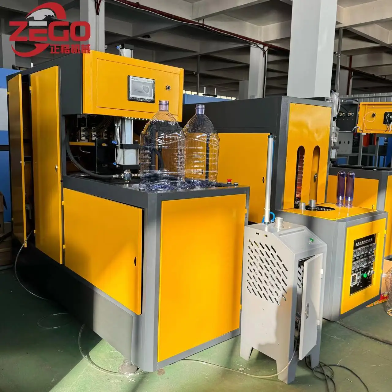 Полуавтоматическая машина для выдувного формования бутылок из ПЭТ-пластика 5 галлонов 20