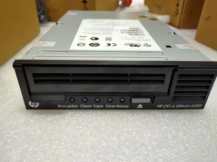  Внутренний ленточный накопитель EH969A 684881-001 StorageEver LTO6 Ultrium
