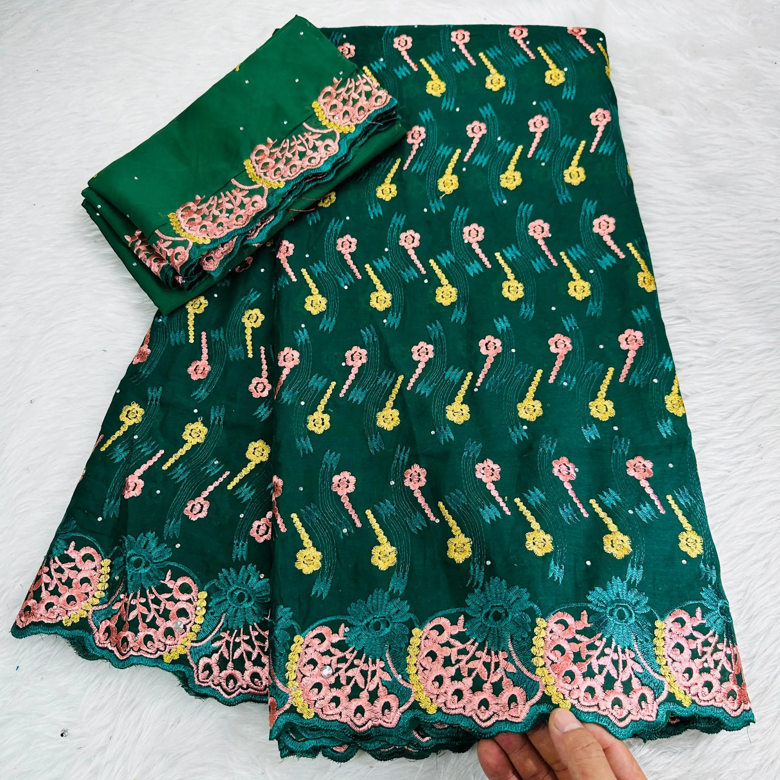 High quality swiss voile lace fabric dubai african cotton lace fabric dry lace fabric 100%cotton swiss voile with scarf