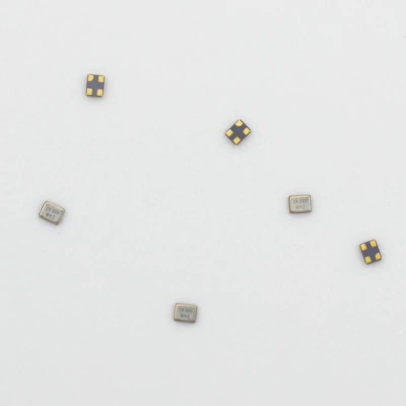 High quality electronic component oscillator resonator 2.0 * 1.6mm frequency range 12 to 60 MHz