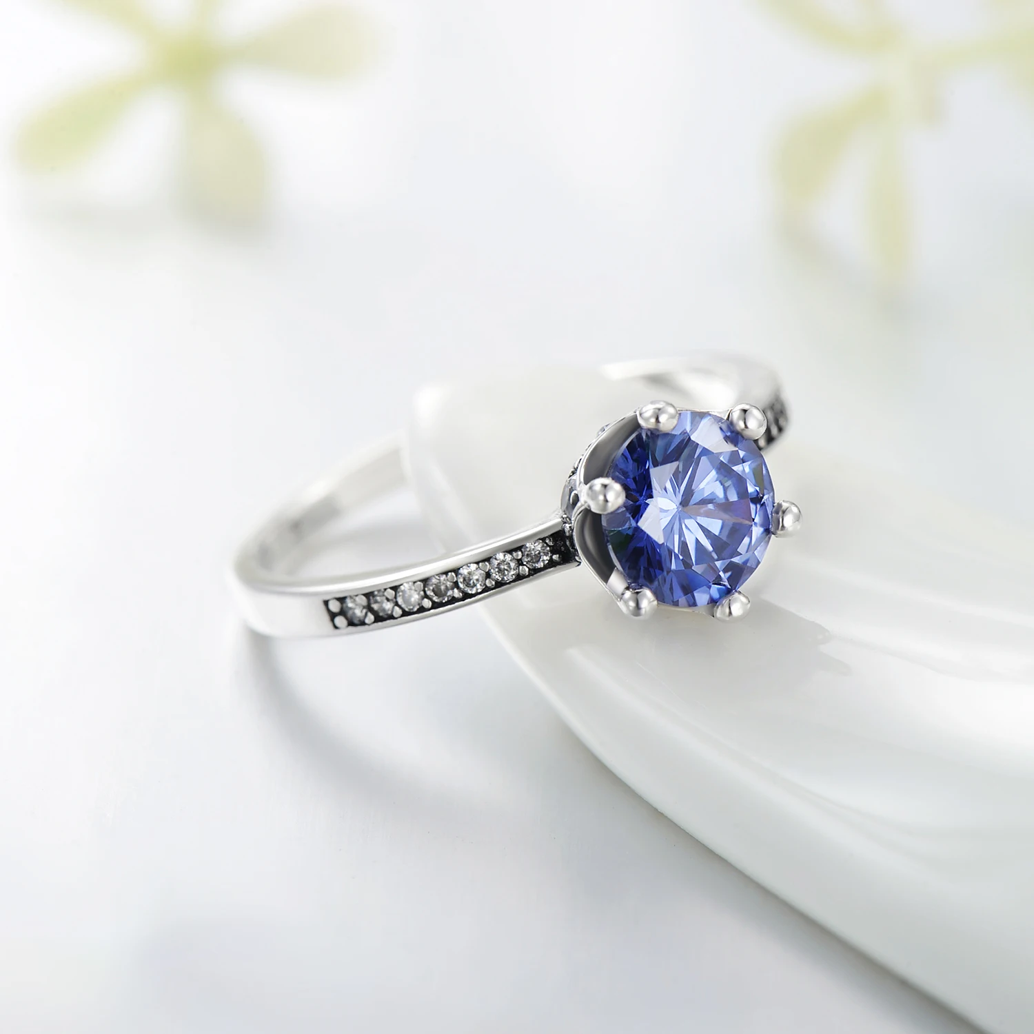 Genuine 925 Sterling Silver Delicate Charming Round Blue Zircon Finger Rings For Women Fine Jewelry Accessories