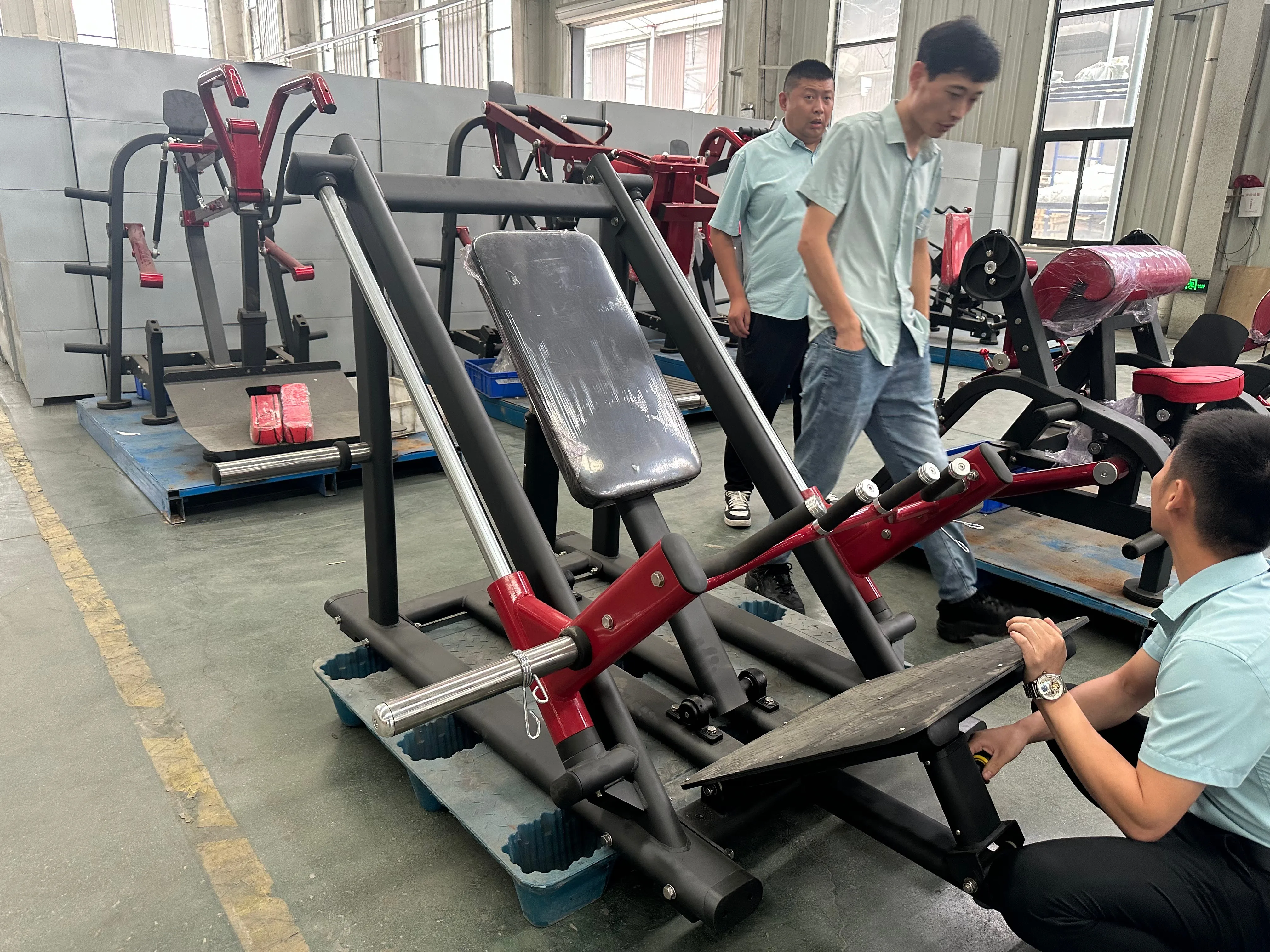 Hot Sale Strength Machine Bodybuilding Equipment Plate Loaded Machines Gym Equipment Rowing Machines Bent-Over Row