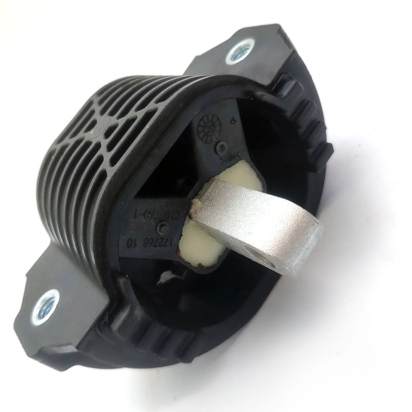 China Manufacturer Rear Auto Engine Parts Transmission Mount for Bmw 5 Series F10 22326775916