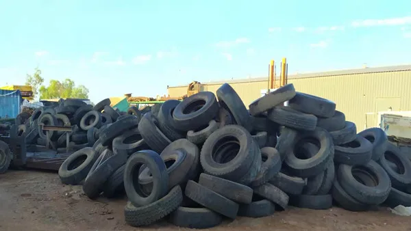 TDF TDA rubber shredder shredding machinery waste tyre machine tire recycling plant