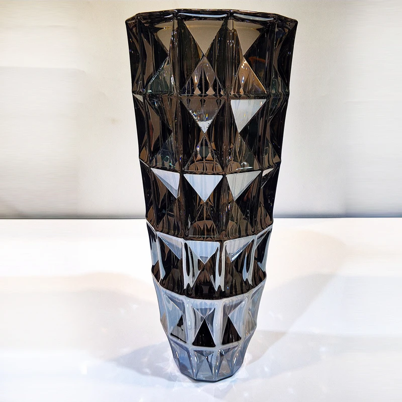 New Arrival Unique Design Beautiful Glass Flower Tall Vase Custom Crystal Glass Vase Home Decor
