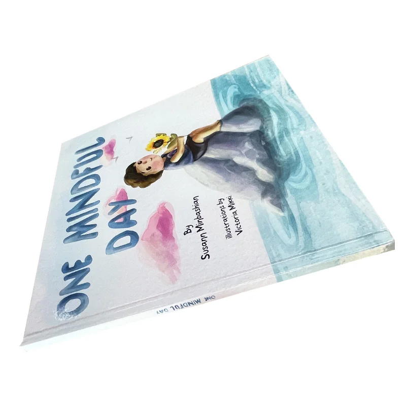 Hard cover sewing binding full color glossy paper children book printing services