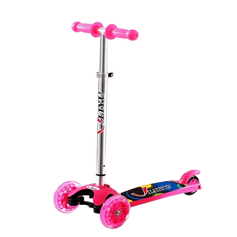 Hot sale Kids Kick Scooter Flash 3 Wheel Kick Toy Scooter Baby Adjustable Children  Scooter