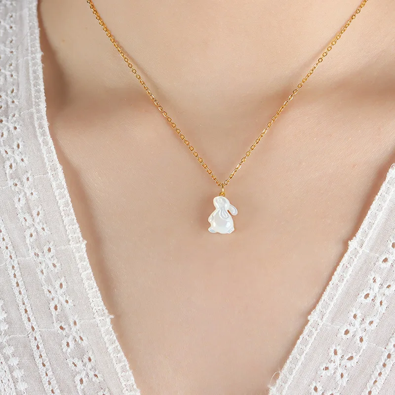 Little Fresh and Cute Rabbit Natural White Shell Pendant Necklace for women gifts Small Titanium Steel Chain Jewelry Wholesale