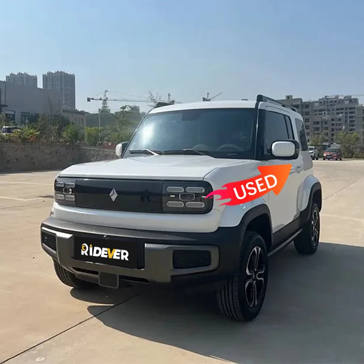 10000 км Baojun Yueye чистые электрические 68 лошадиных сил дешевые подержанные автомобили из Китая высокопроизводительные Дубай для продажи