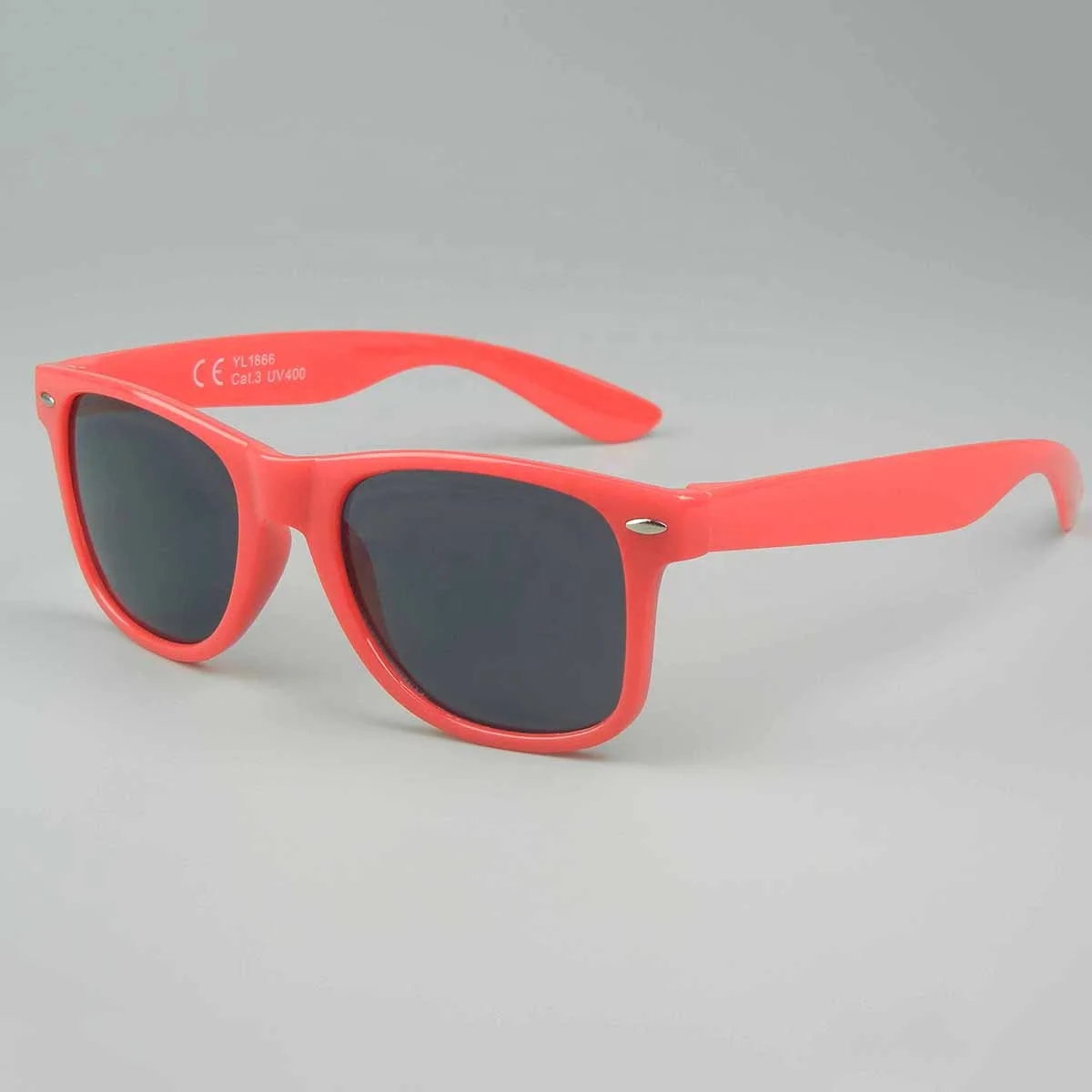 Colorful Custom Logo Plastic Shades Sunglasses Women Men 2024 Sun Glasses Cheap Eyewears Square Summer Beach Sunglasses