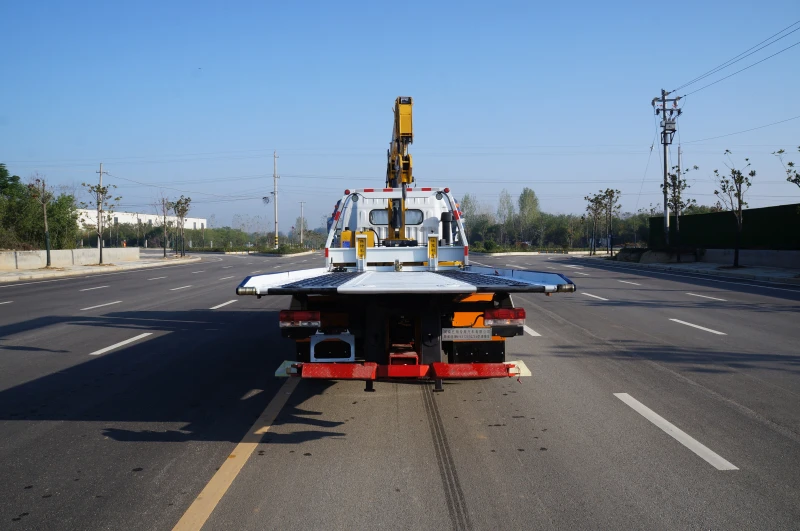 China brand new tow truck wrecker flatbed wrecker 5 ton wrecker towing truck