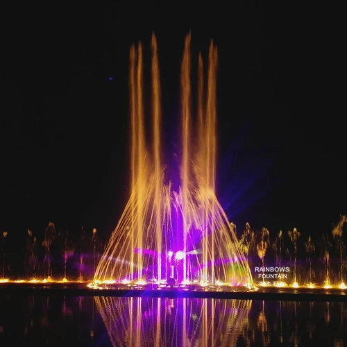 India Lake Outdoor Amazing Fan Shape Water Screen Movie Projection 3D Hologram Water Fountain with Projector and Laser