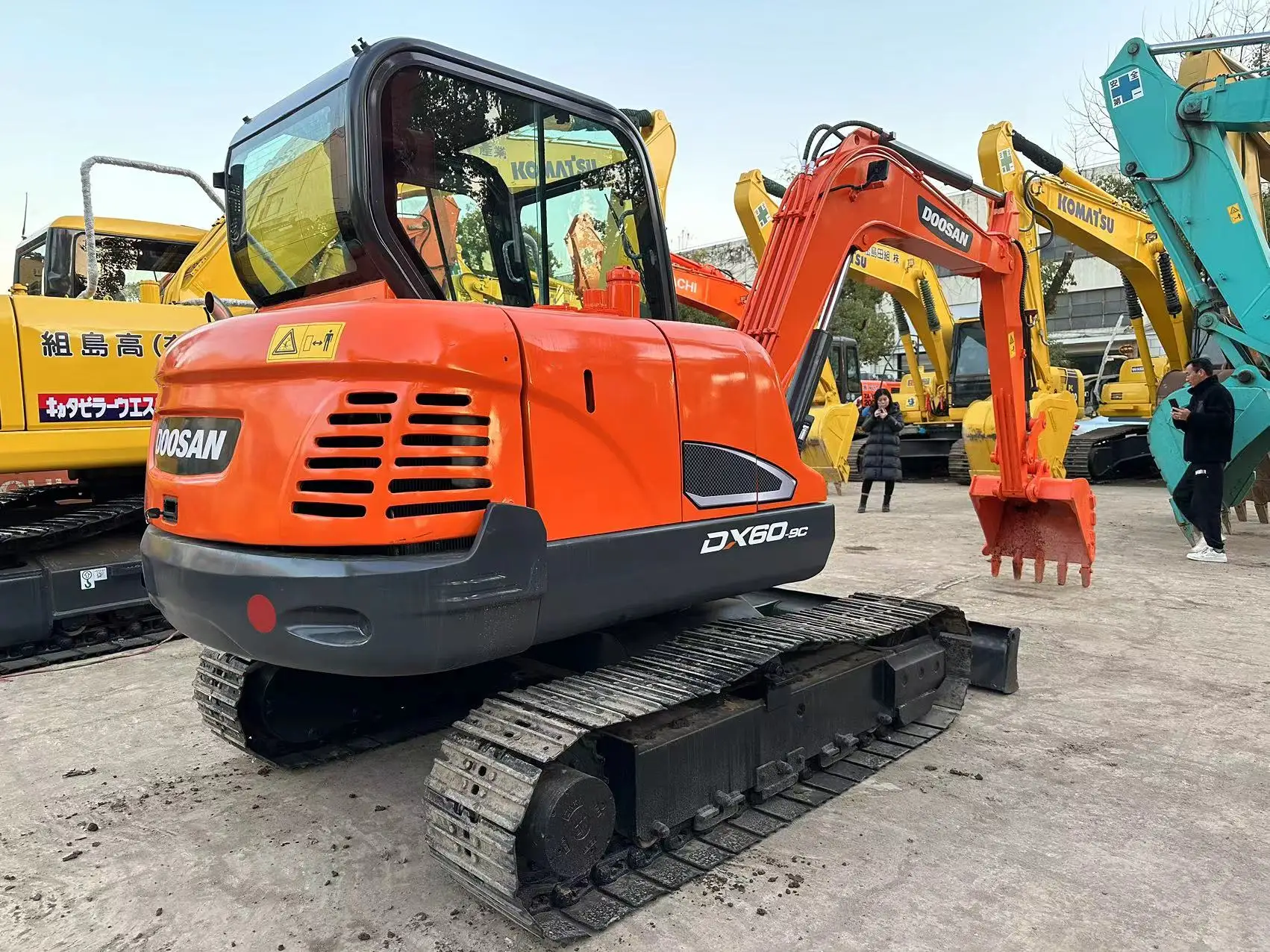 Б/у оригинальное оборудование DX60-9C 6 тонн
