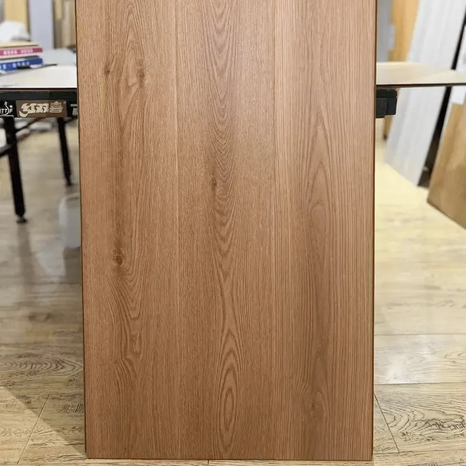 8mm to 12mm Indoor Hdf Laminate Flooring Smooth AC5 Brown laminate flooring