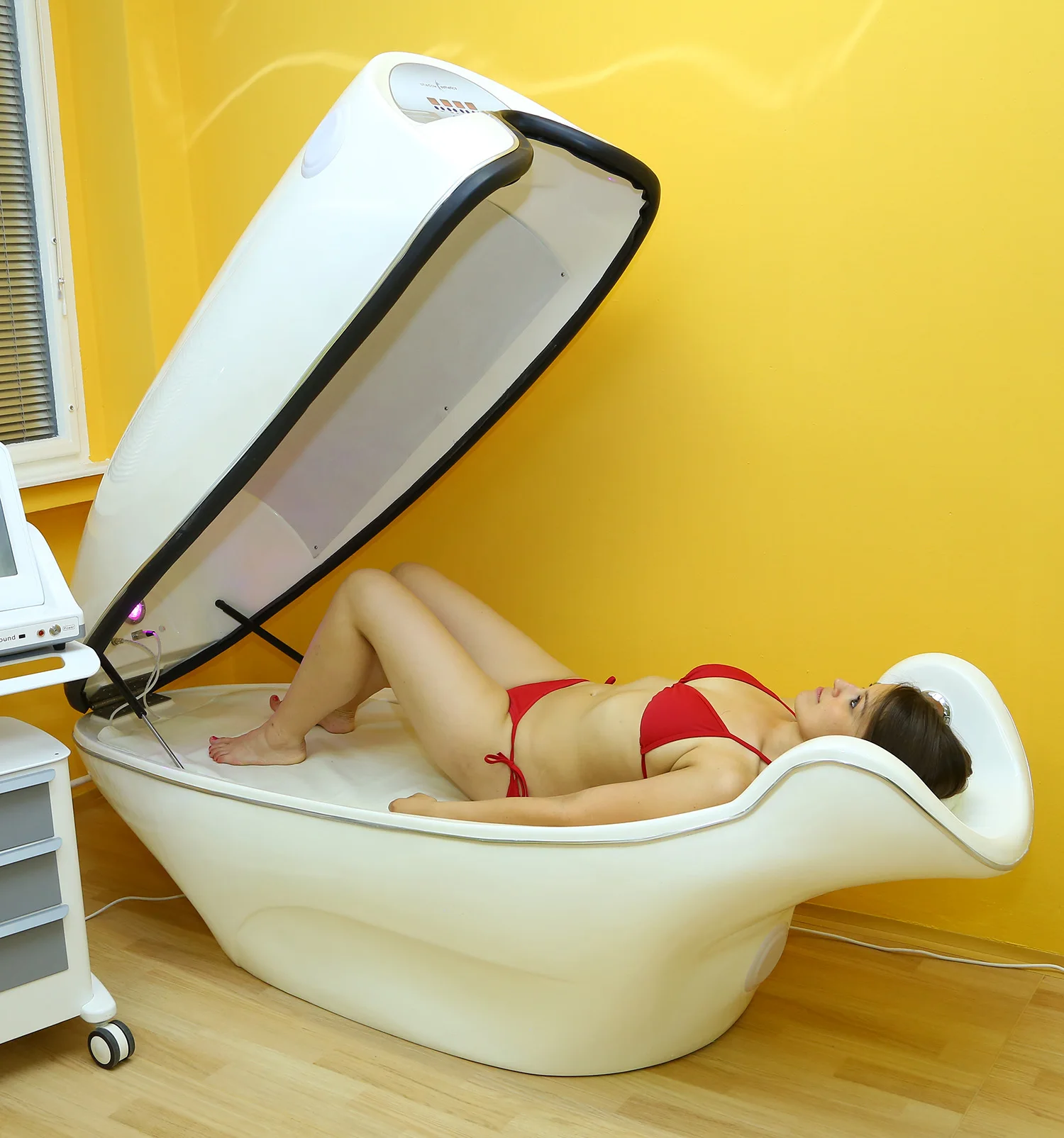 infra red sauna steamer spa capsule ozone sauna capsule with red light therapy