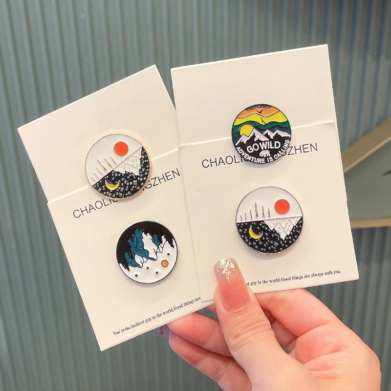 Wholesale No Minimum Metal Pin Supplier Custom Anime Hard Enamel Lapel Badge Pin Manufacturer Custom Enamel Brooch