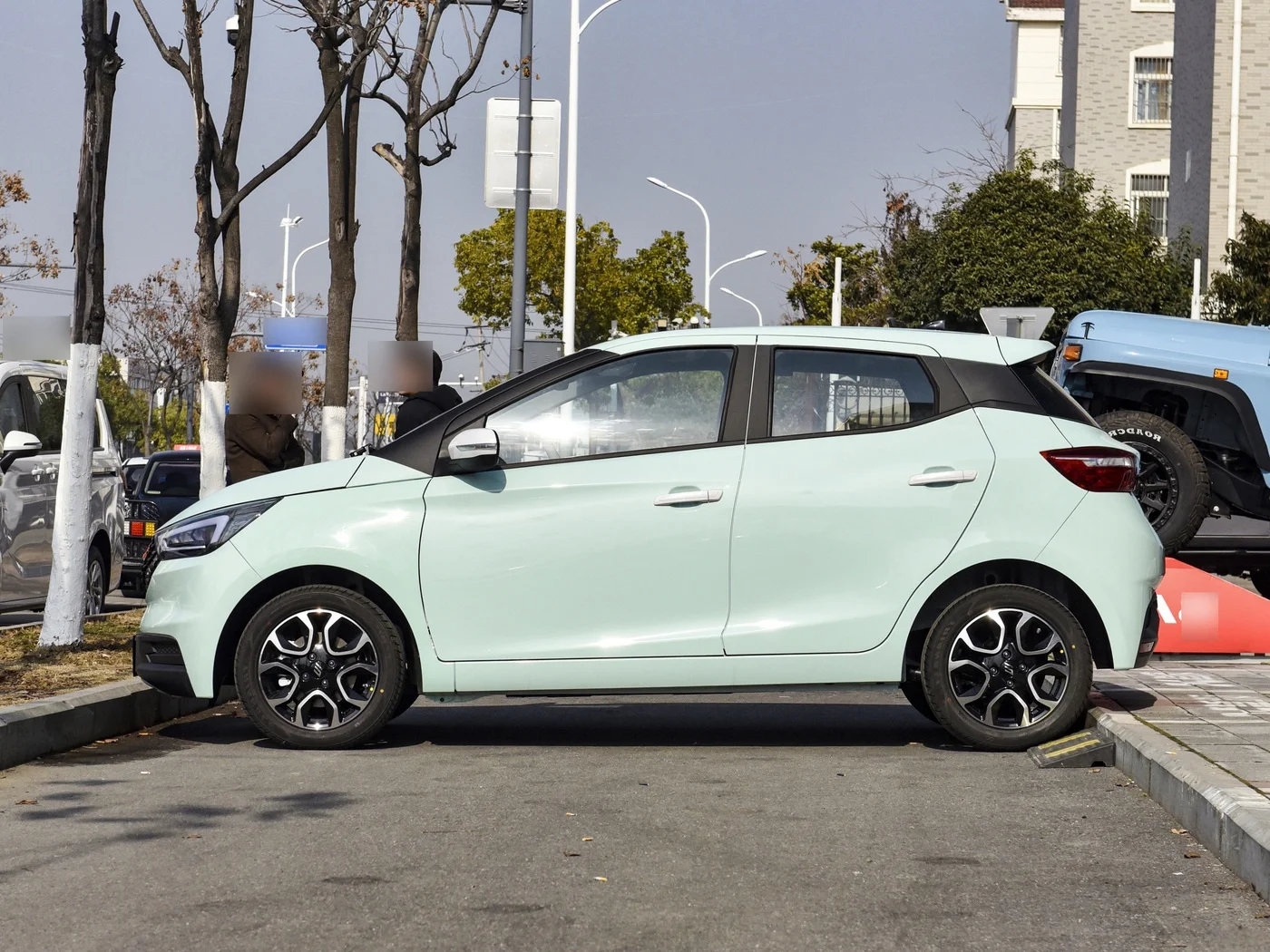 2023 JMC Yizhi EV3 Small cars New energy vehicles Range 251/302/320km