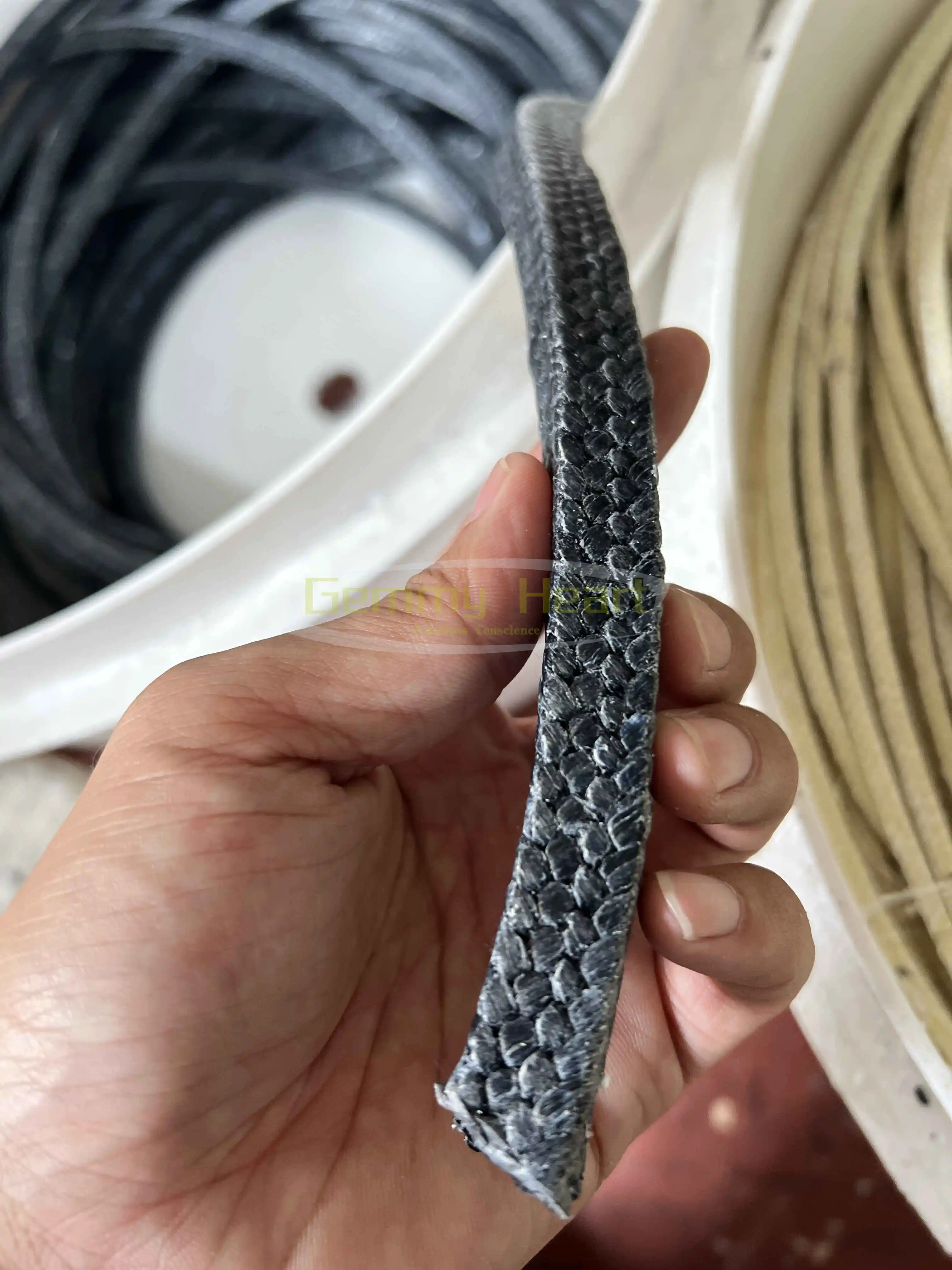 Manufacturers direct sale Carbon fiber ptfe gland packings graphite expandable fiberglass Carbon fiber gland packing