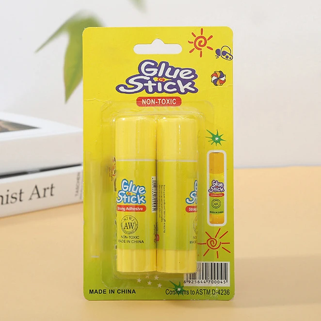 Solider Klebestift, starker Klebstoff, geeignet fur Schul- und Burobedarf, sicher in der Anwendung.Craft glue