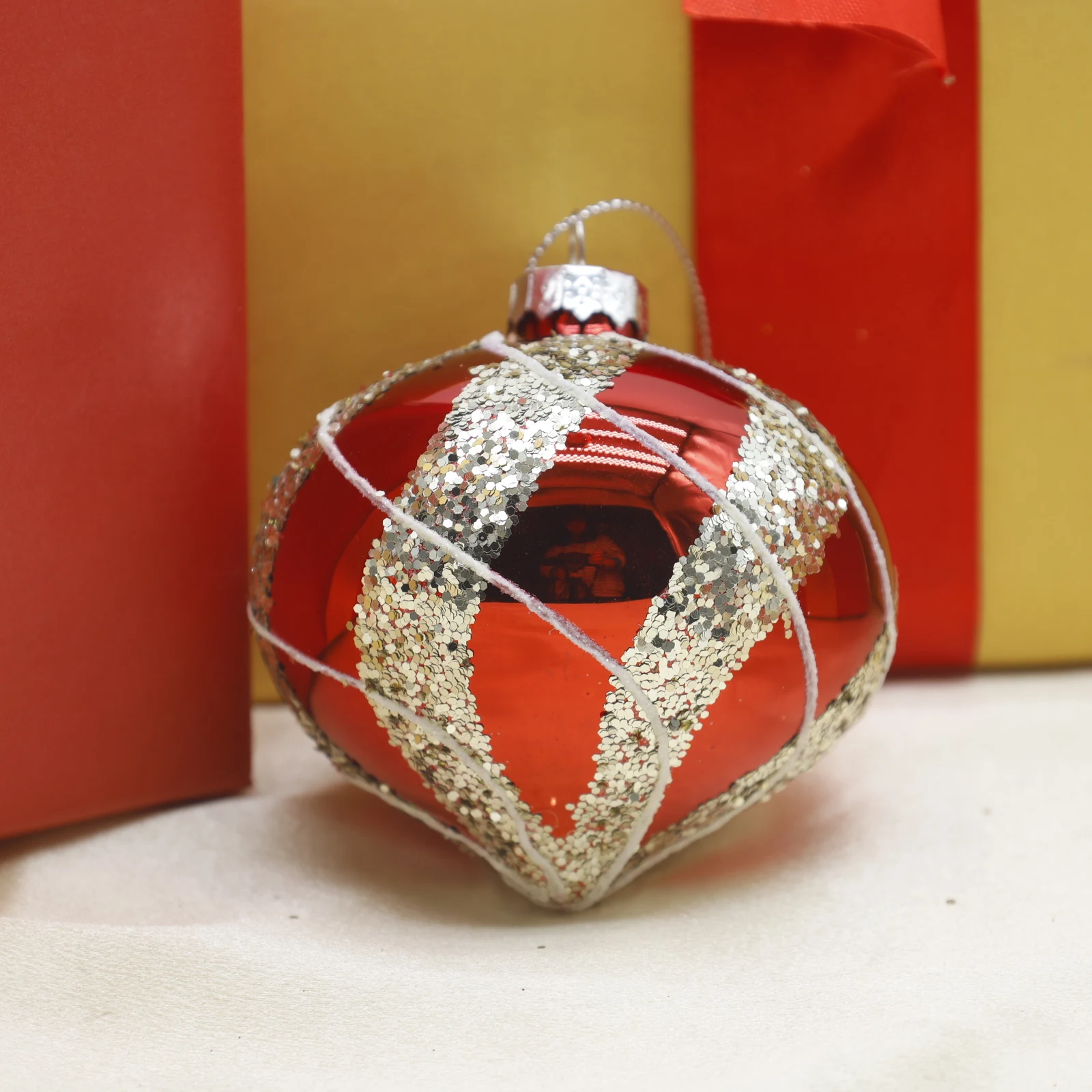 High Quality Christmas Tree Hanging Decoration Red Glass Ball for Christmas Gifts