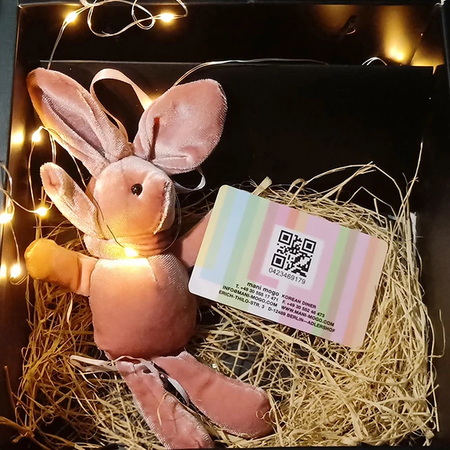 Luxury Service PVC Plastic Business Card Vip Membership Card Loyal Card Machine Printing