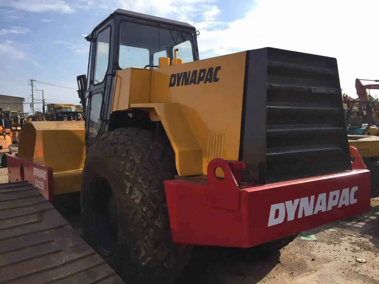  Шведский оригинальный покрасочный уплотнитель Dynapac CA 25D в продаже дорожный каток CA25D по низкой цене