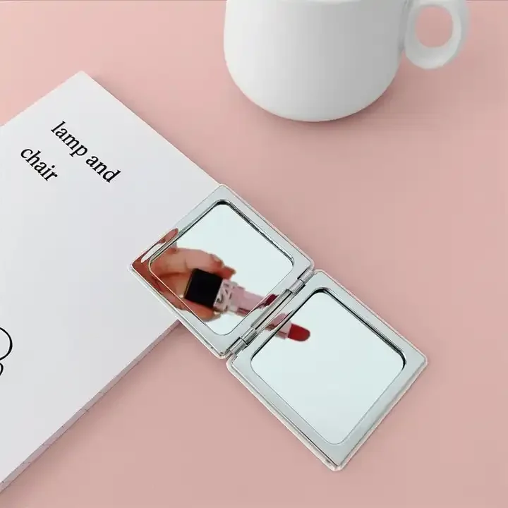 Helloed Kitty Small Portable Personalised Fashionable Mirror Square Double side Fold Portable Makeup Compact Mirror Beauty Tools
